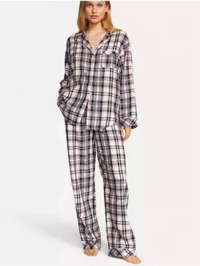 Victoria's Secret Flannel Size XL 2pc PJ Set (NWT)